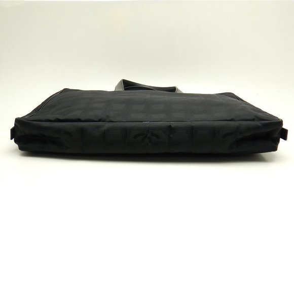 Chanel New Travel Line Briefcase Black Nylon x Leather - Picture 3 of 8